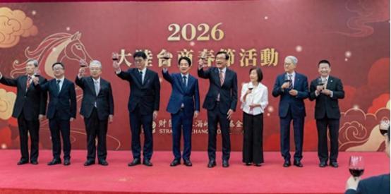 赖清德投诚大陆？“台独”内部炸锅，大陆心里有数，这事绝不简单 最近有个热点新