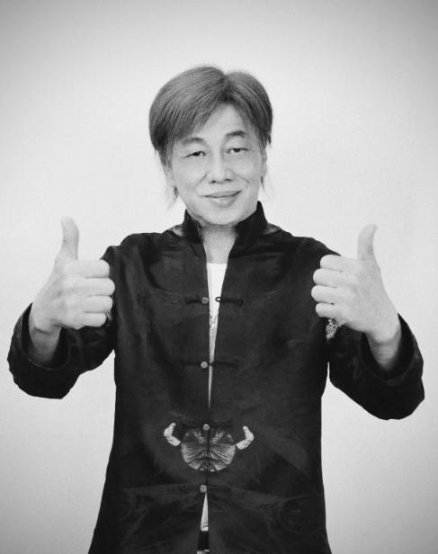 77岁梁小龙冬夜猝然离世：冬天，从来都是老人的“生死坎”1月18日，“陈真