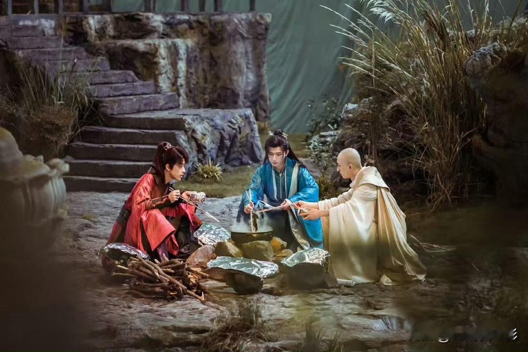 《少年歌行2》真没必要强行凑齐原班人马回归了。如今一众主演发展早已天差地别，敖瑞