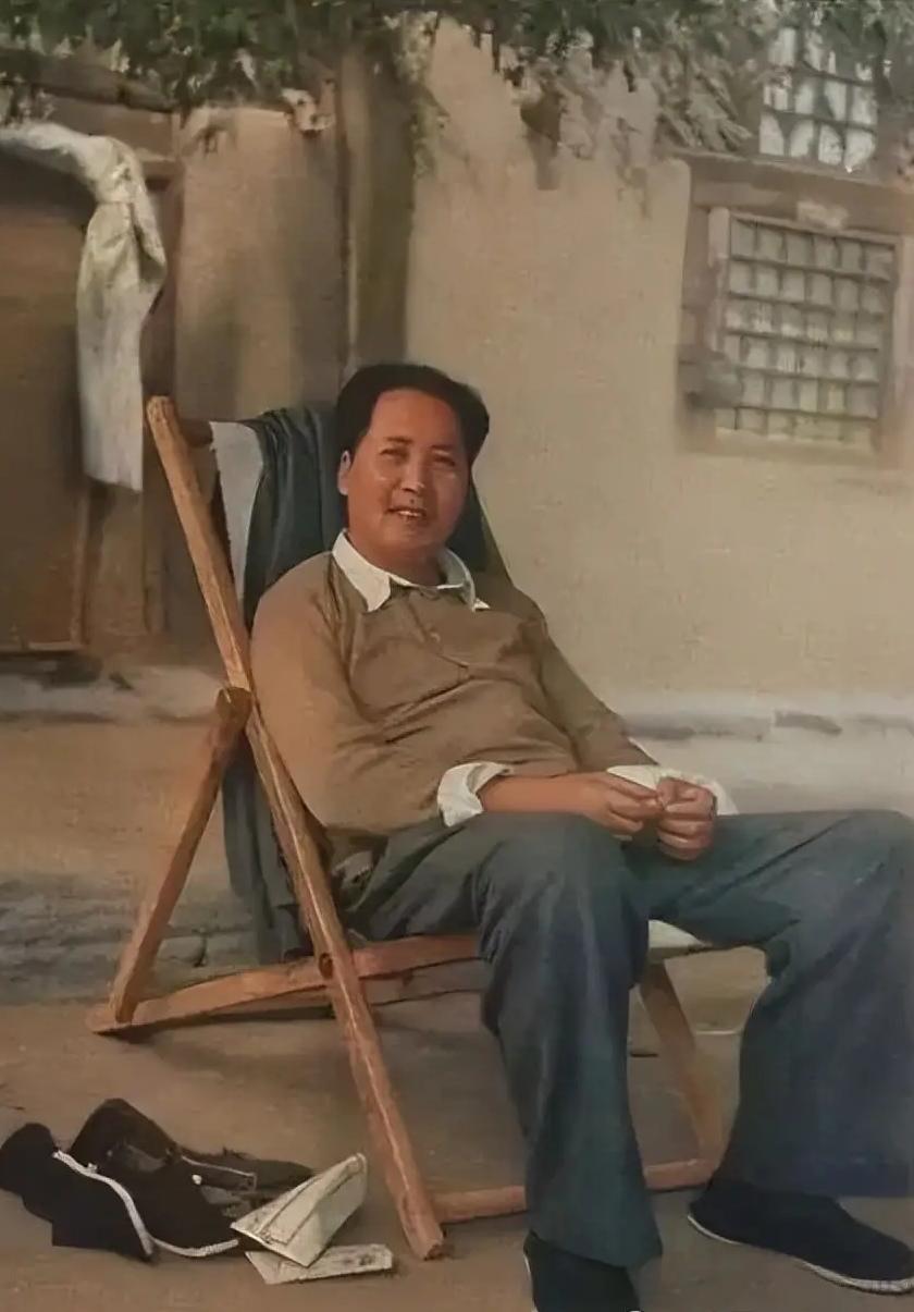 1936年5月，红军东征回师后，毛主席住在延川县太阳寺一个老乡家里。有一天，警