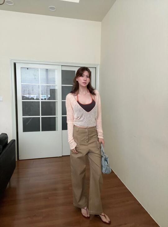 尝试一个新look ootd 吊带穿搭 每日穿搭 穿自己想穿的 周末穿...