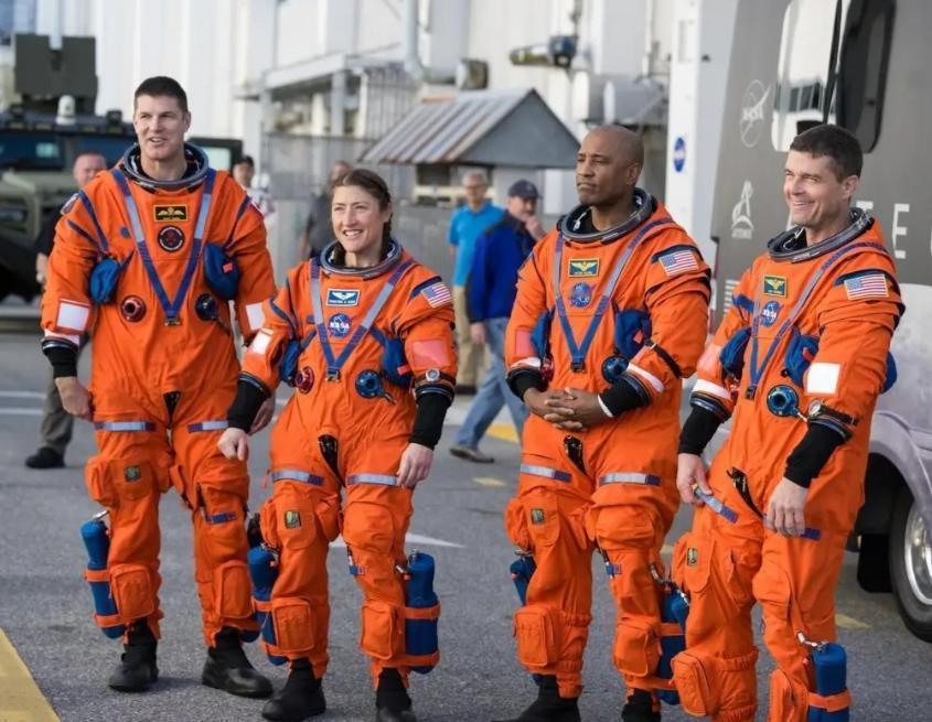 感觉美国的航天人急了，又要干一件大事！2月8日，按计划，NASA将会发射“阿