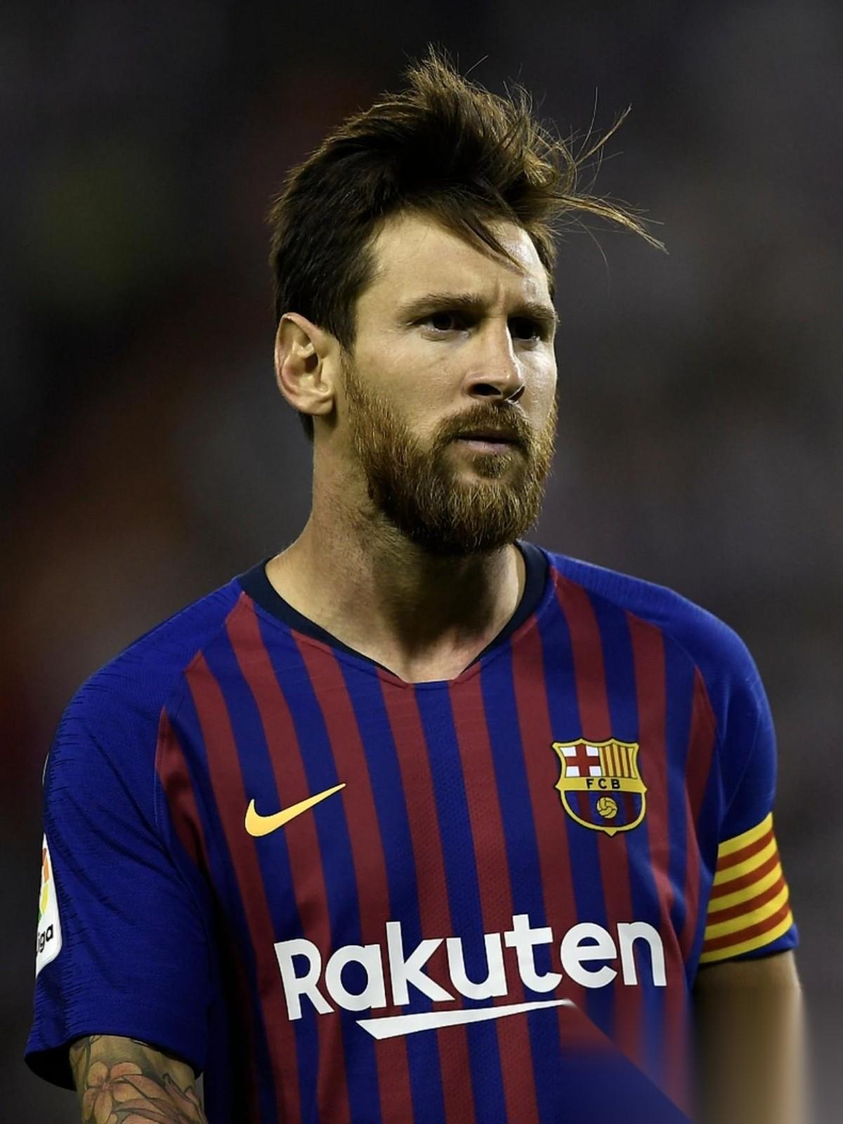 足坛历史十大巨星世界杯表现排名！C罗能排第几？4届世界界杯舞台上的王者地位没