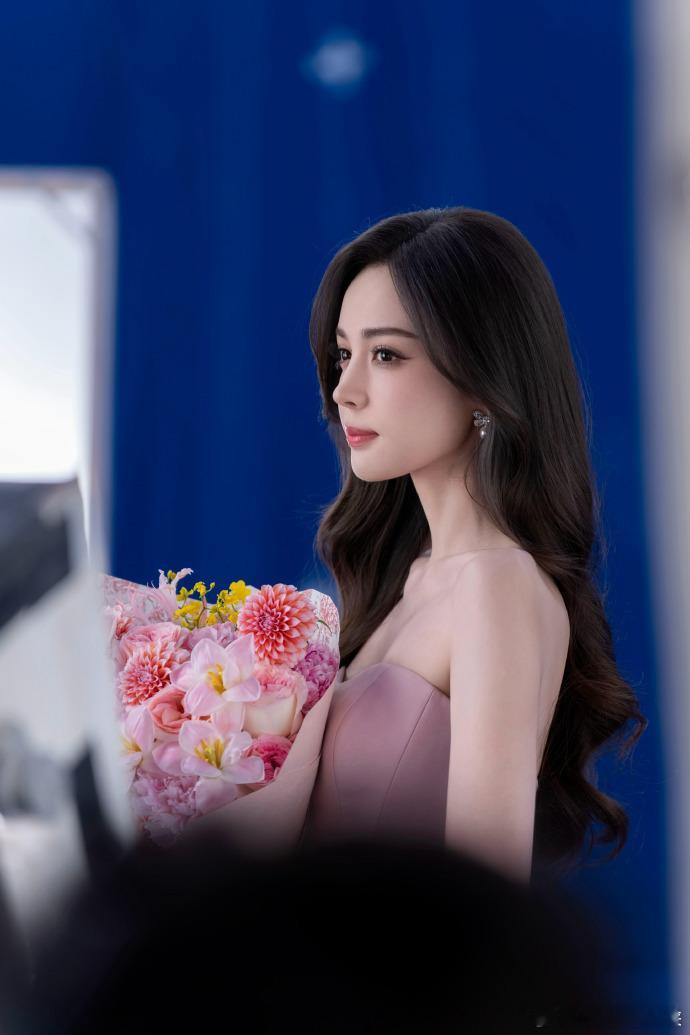 娜扎早期经济上升期的美回看娜扎早期越品越绝🌿！经济上升期的她干净纯粹、气质