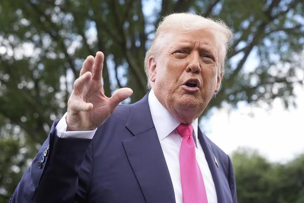 1月30日，特朗普再次声称，泽连斯基与普京彼此憎恨。但他仍认为，即便下一轮谈判没