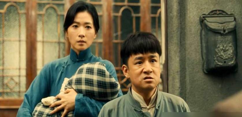 全网都磕错了《八千里路云和月》的CP。都以为丁玉娇和孟万福在包子铺重逢是爱情