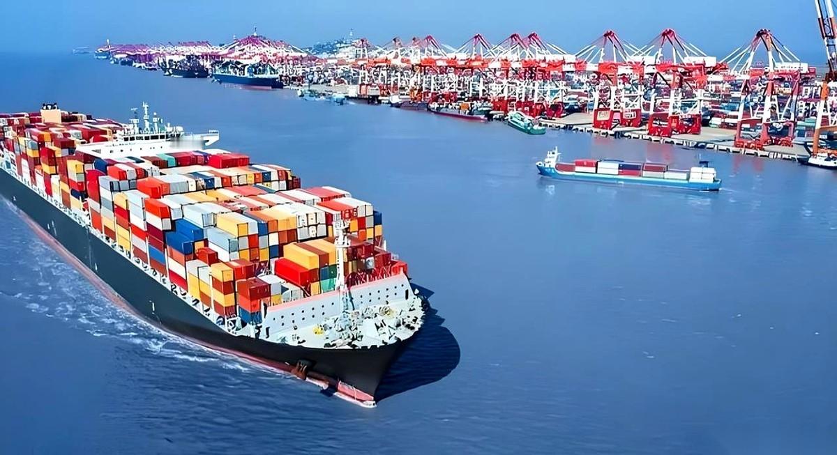 想卡我们脖子，结果差点把自己憋死。这事儿真挺有意思的。之前老美那边，说要查我