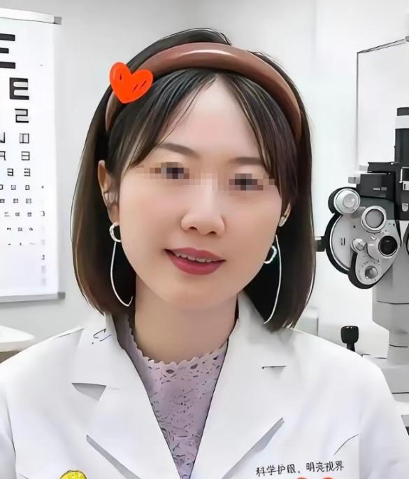 曾因轰动全网的17分钟不雅视频惨遭千夫所指、坠入谷底的美女医生曾琦，在销声匿迹一