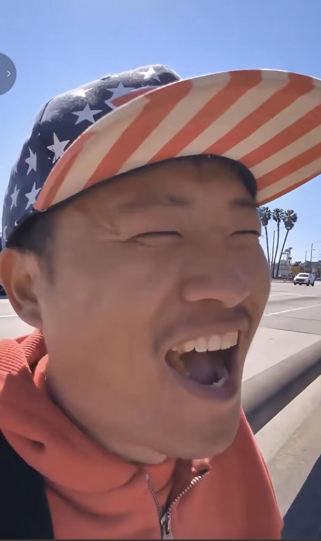 甜甜圈王伟恒跑到野外露营，却被当地警察拷走，还撕破了他的帐篷，要求他删除账号，他