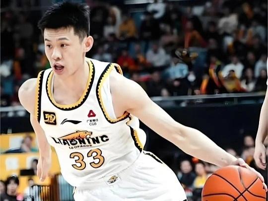 CBA最新消息：据知名篮球自媒体人导演我躺哪_basketball报道：“山东