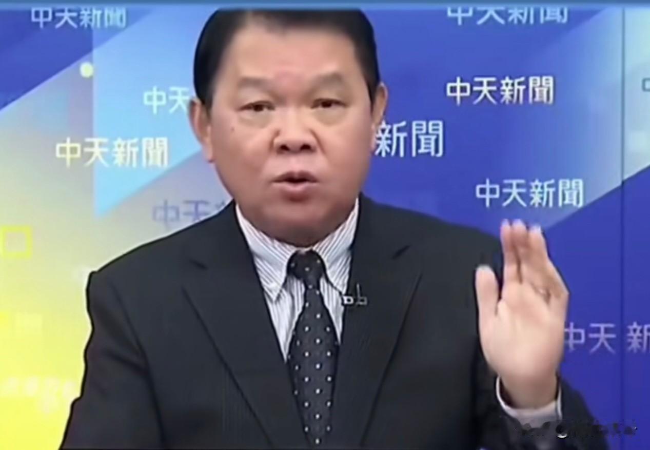 聊到中美之间各方面差距不断缩小，台湾退役舰长黄征辉说了一番实在话，他直言：美国并
