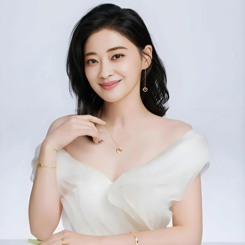 演员梅婷说：“我在接《父母爱情》之前还有一个特有趣的小插曲，有天刘琳给我打电话，