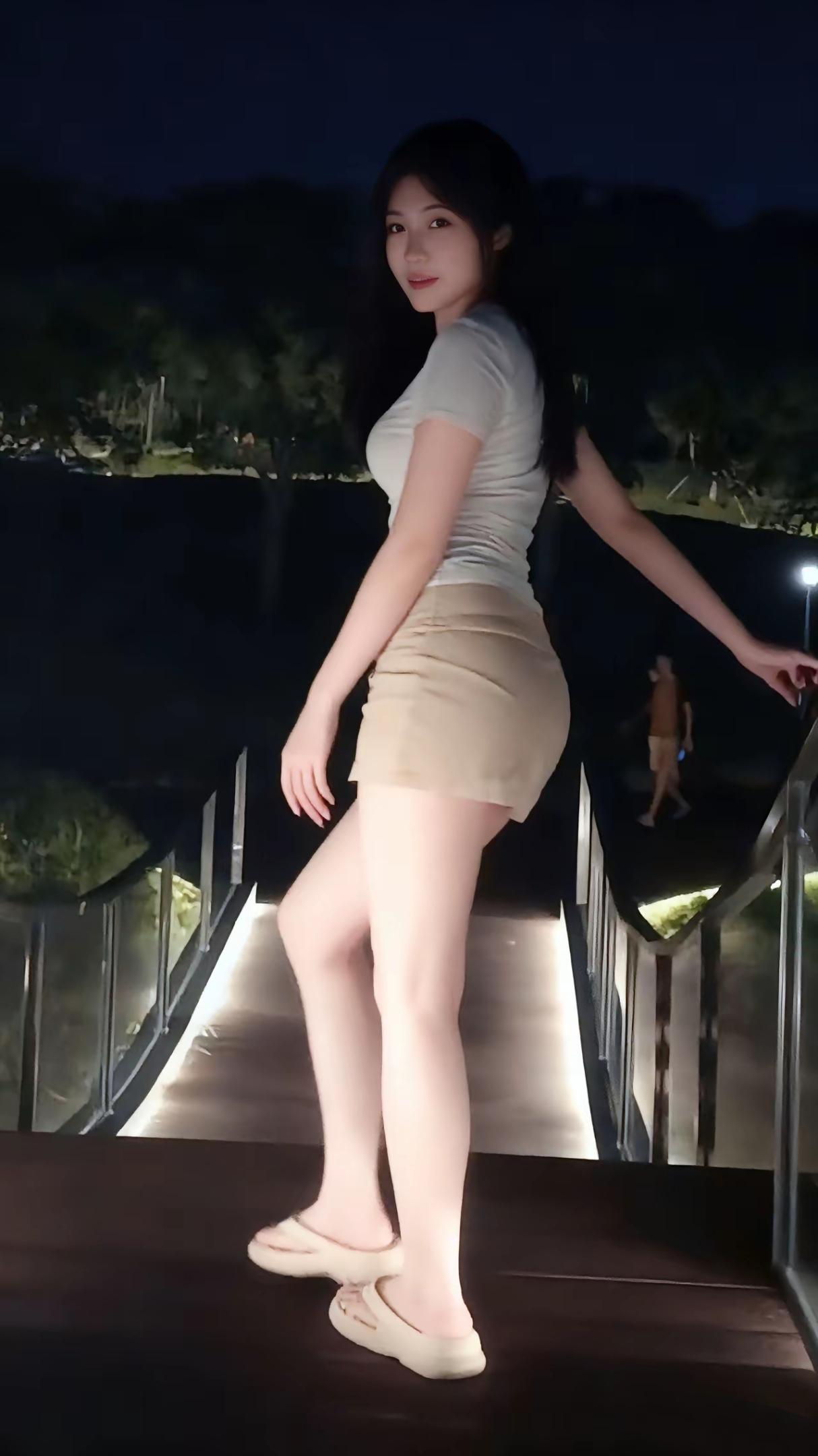 你的故事正在书写中，无论翻到哪一页，都值得被温柔对待。