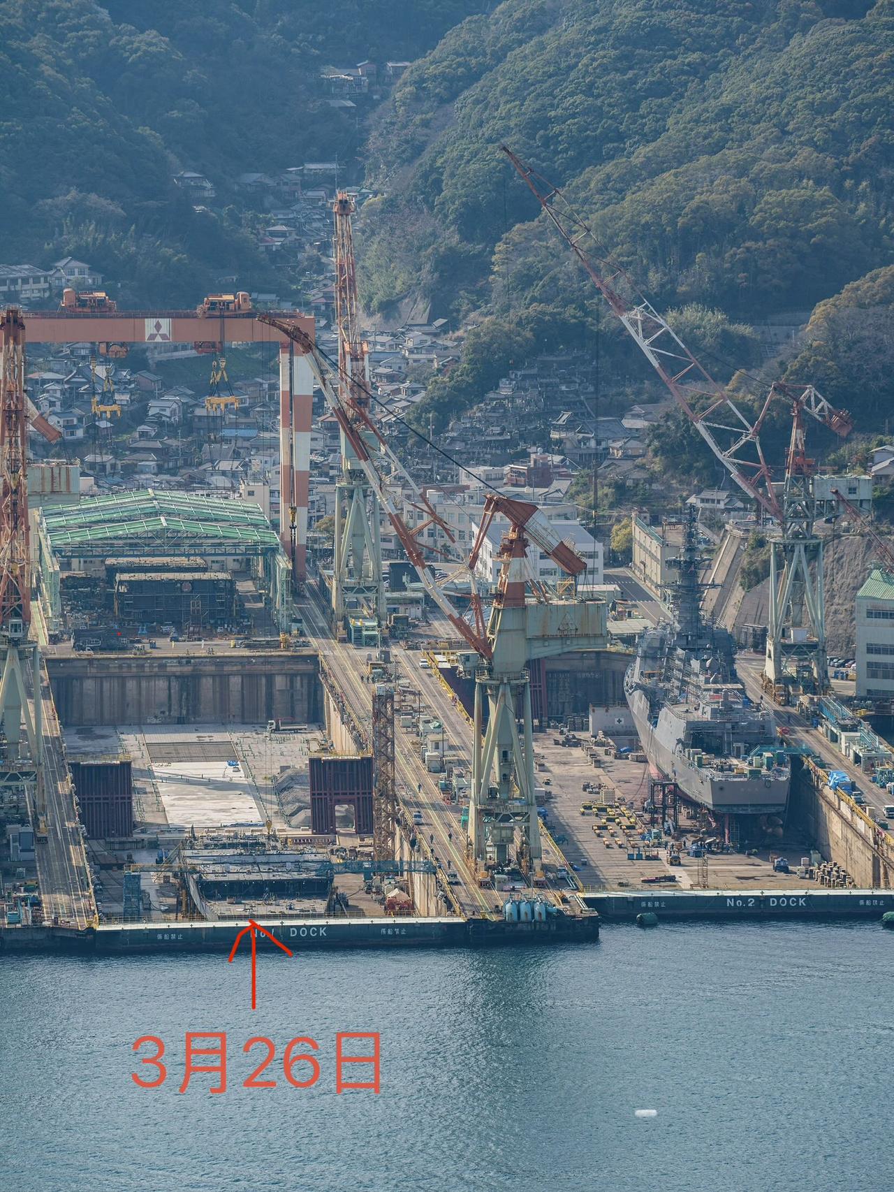 小日本下一代万吨大驱（ASEV）的建造速度很快，三菱重工长崎造船厂正在建造中的搭