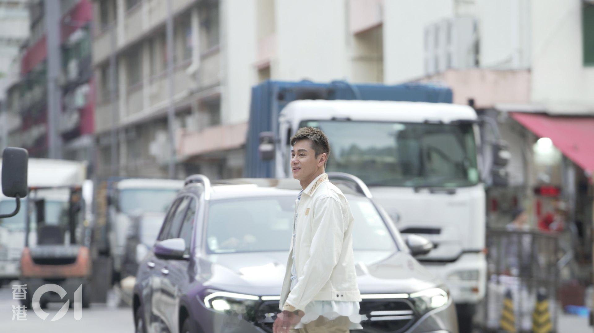 黄浩然专访｜回望过去懊悔脾气太差曾言语伤人如今诚心自省真情流露被赞接地气不刻