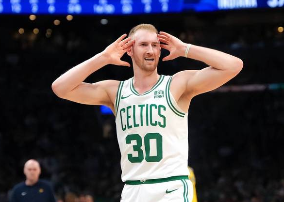 关于沙伊尔曼、沃尔什以及球队框架关于沃尔什：沃尔什是二轮秀，与首轮秀不同的