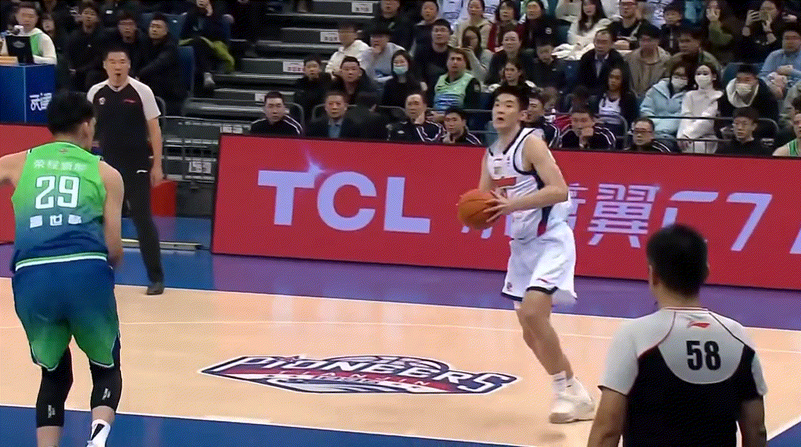 要我说，2025年广东宏远最大的收获就是多了王洪泽和陈家政这两个合格的轮换球员，