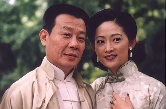 1996年，寇世勋把许黎丹带回家，对妻子说：“现在我离不开她，咱俩要么离婚，要么