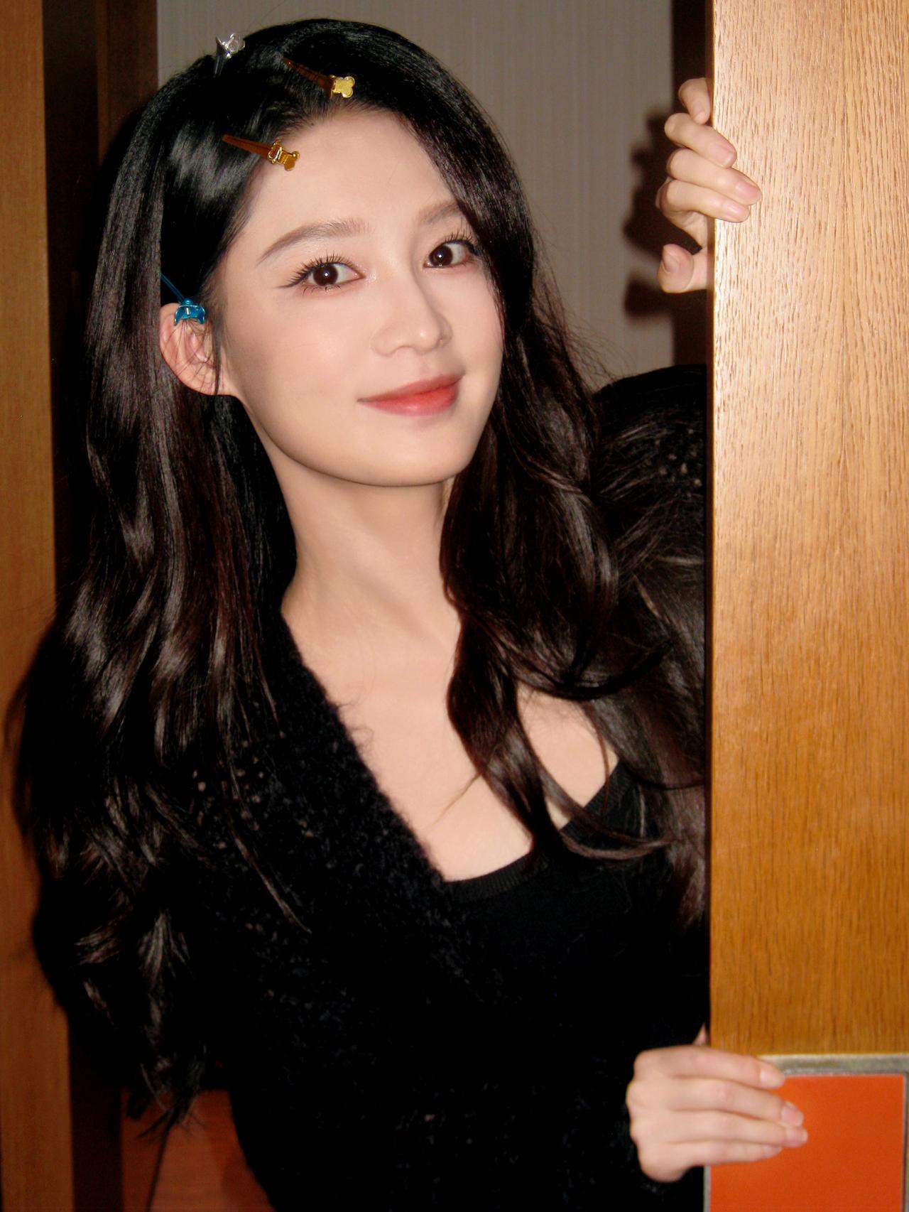 新鲜的沁😘李沁