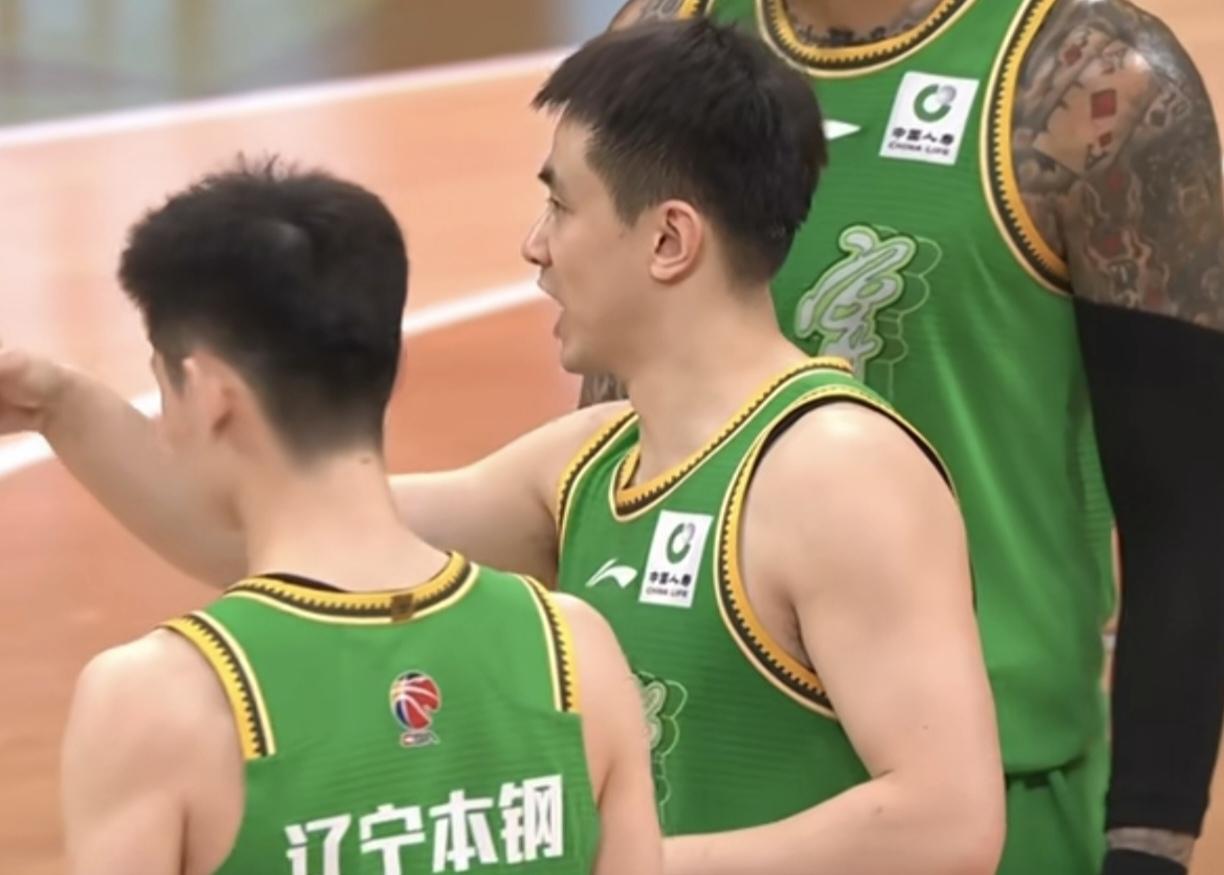 辽宁男篮裁掉了布罗金顿，预测新的12人大名单：首发莫兰德+付豪+鄢