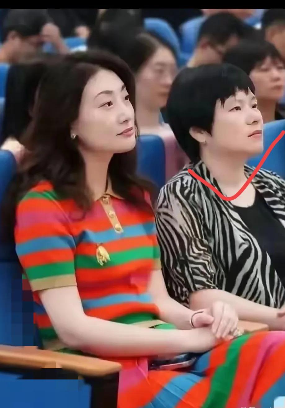 宗馥莉身边藏着个厉害角色，你可能没听过她的名字，但115家公司的法定代表人都写着