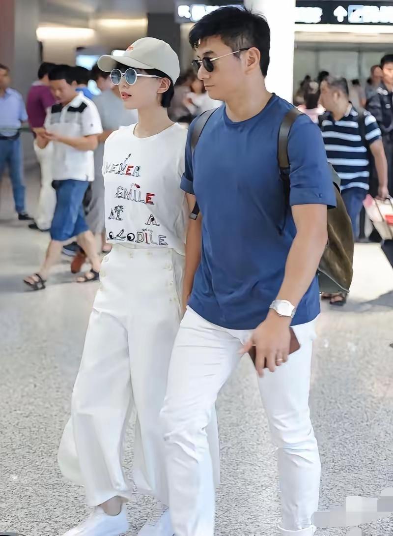 这下出名了不仅吴奇隆知道，全网都知道了刘诗诗儿子步步，不仅和妈妈长的像，而且