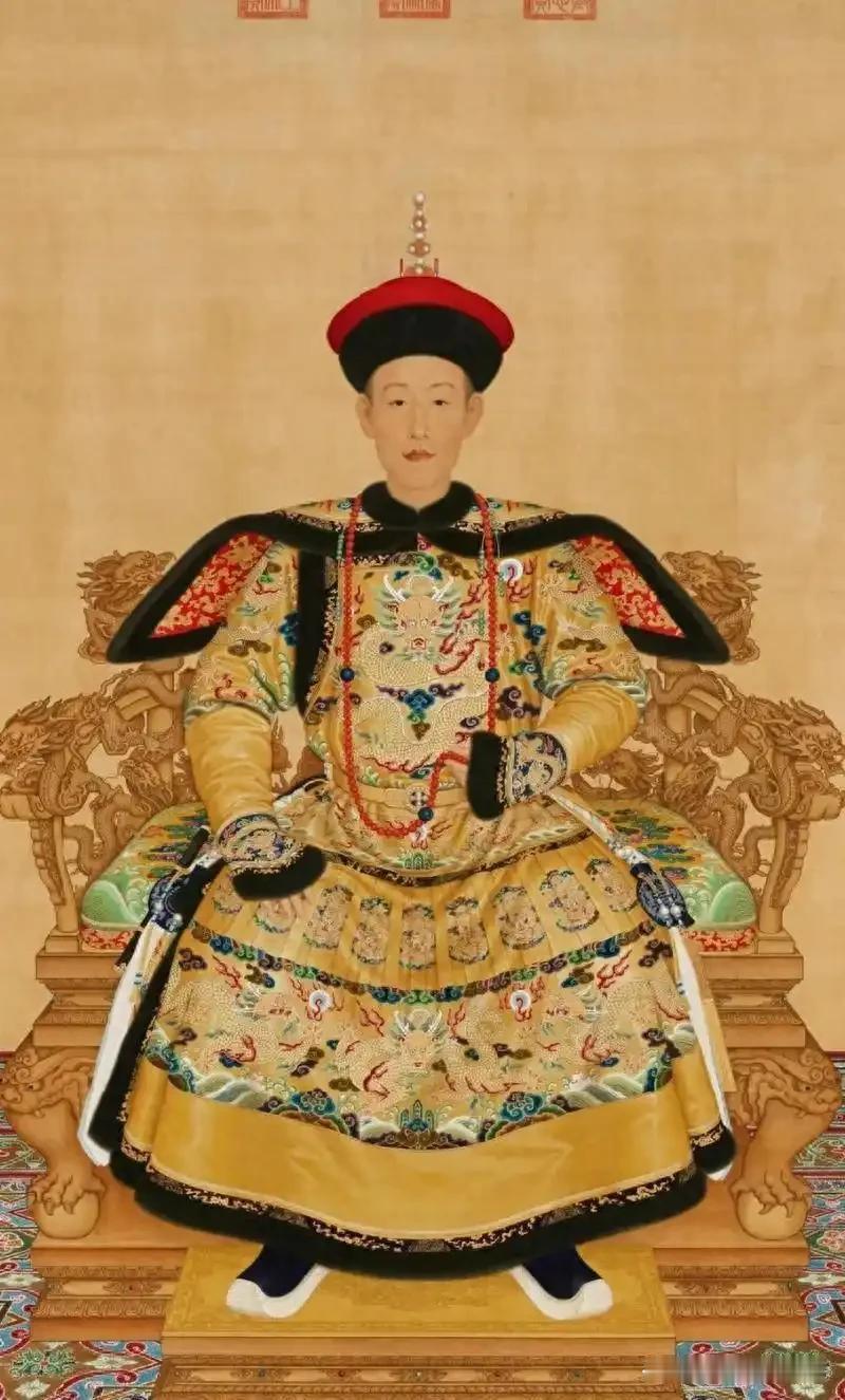 当乾隆还只是宝亲王时。一天，和弟弟弘昼去圆明园内的九州清晏的佛堂行礼，撞见雍正身