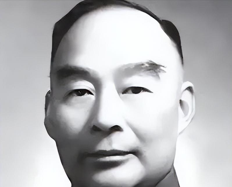 1943年，胡宗南打算给周恩来设下一场鸿门宴，谁知胡宗南的副官见到周恩来后，不露