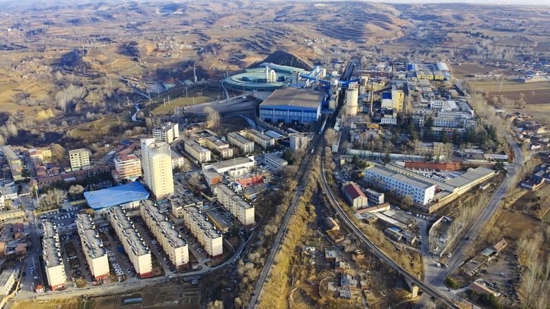 耿村煤矿的股票都跌停了，有人预估这次单位最少损失上亿。牛娜和高飞夫妻间的事，竟引