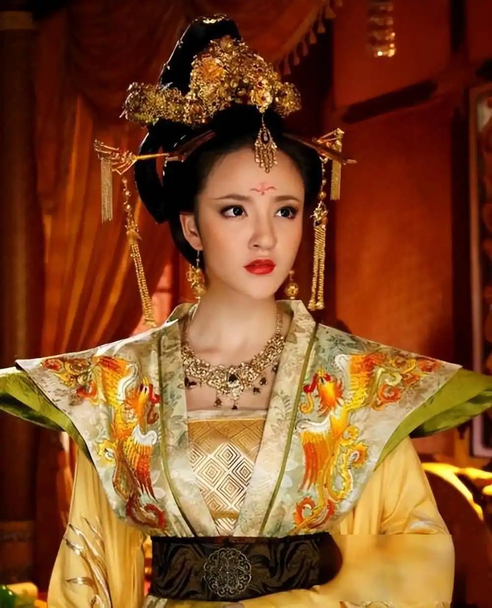 太平公主有多狠？武则天最宠的女儿，最后死在亲侄子刀下整个大唐三百年里，最接近
