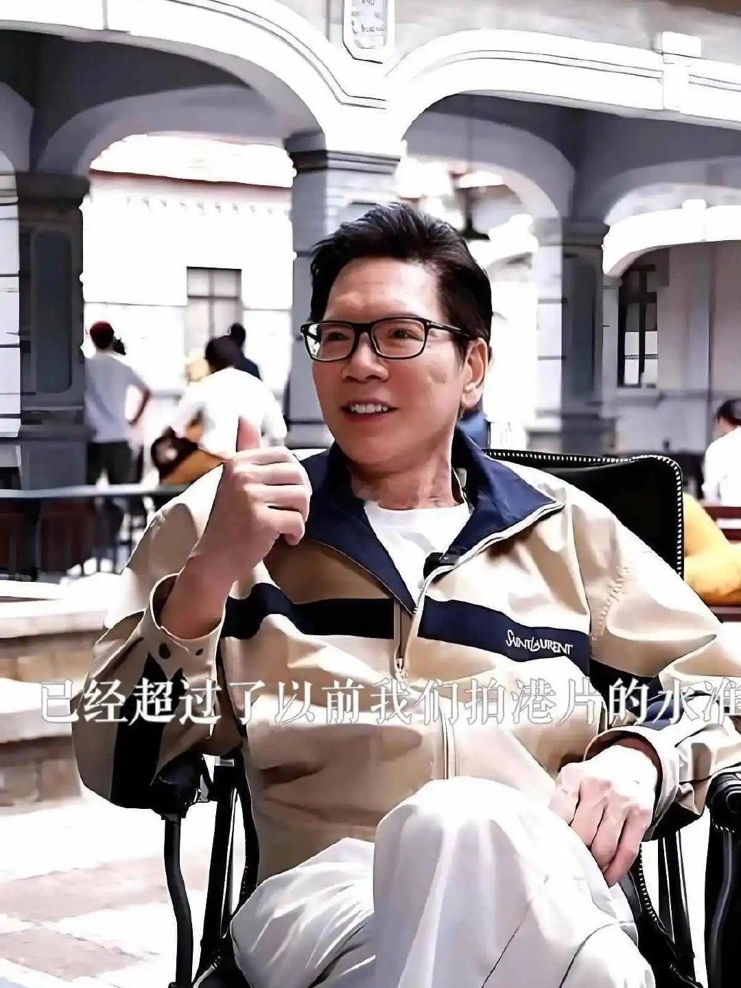 向佐拍个短剧，三个月挣了7000多万，他爹向华强都坐不住了，亲自跑横店去看​