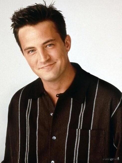 “被斩杀的长生种”，《老友记》主演马修·派瑞，看似拥有无限资源和寿命保障的“上层