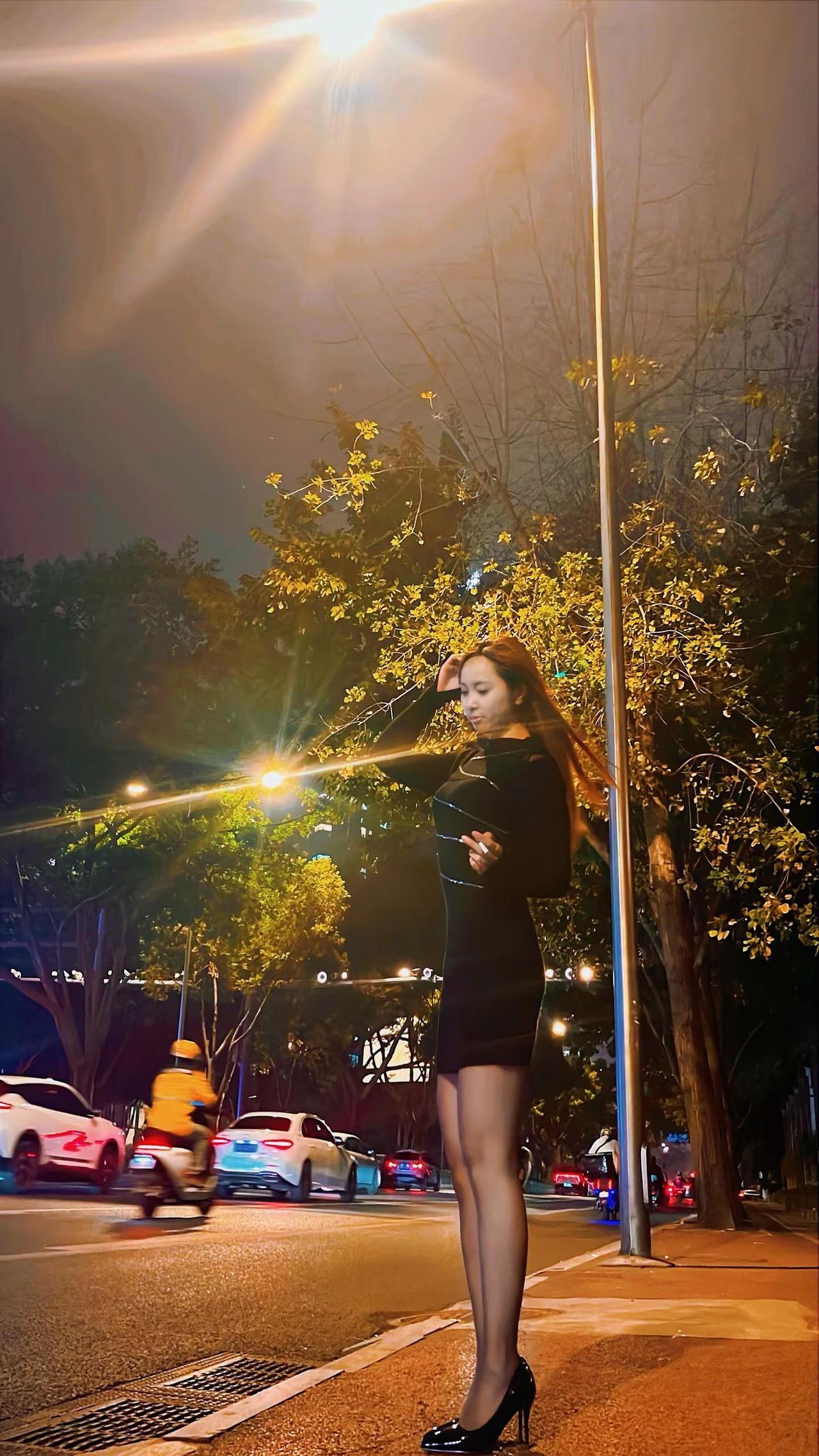 88年的🐲明年就38了！晚婚已成定局，闪婚也有可能，不婚也是未知，但若有一天踏