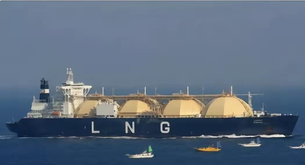 路透社最近的报道满是无奈，感慨中方“明目张胆”——直言中国从俄罗斯接收了22船液