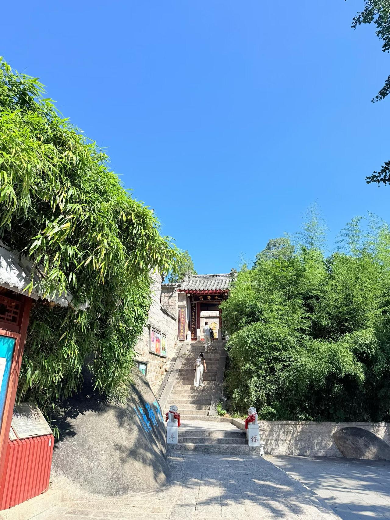 “妈妈，你还要装睡到什么时候？”18岁女儿一句话，比丈夫出轨十年更刺痛。人这