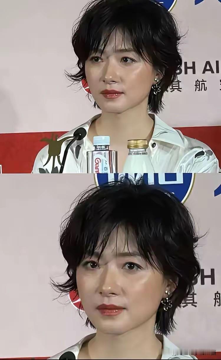 说实话，万茜从出道至今，颜值一直是相貌平平的，没有滤镜的颜值看起来更是普通，皮肤