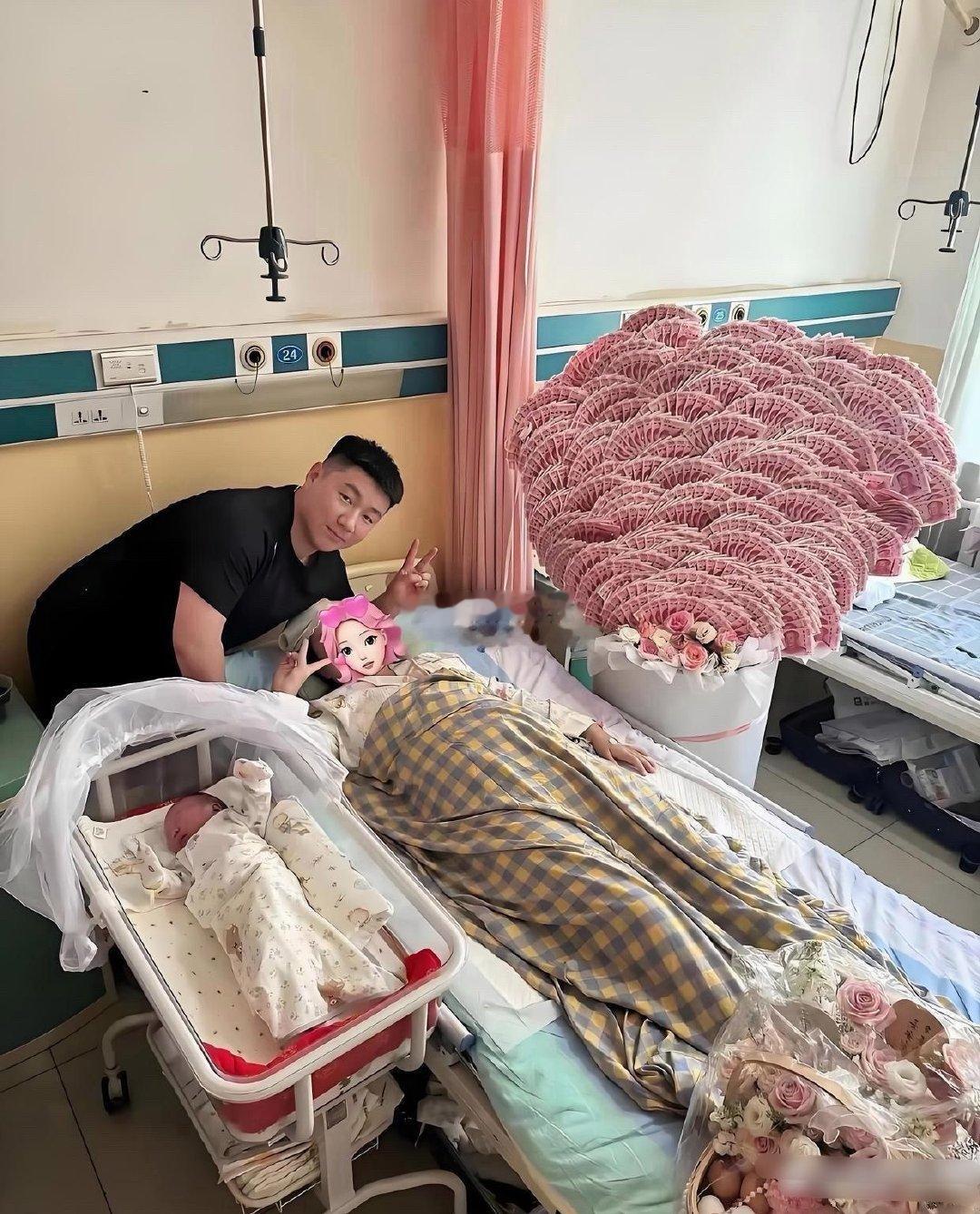哥们儿看这条件也不差，为啥不住个VIP单间​​​