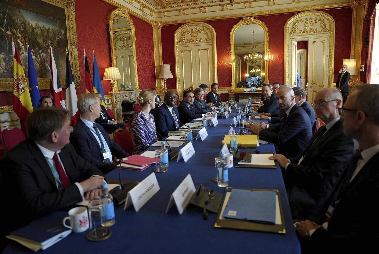 英、法、德等14国联合声明!10月26日,加拿大总理办公室发了份关于乌克兰的联