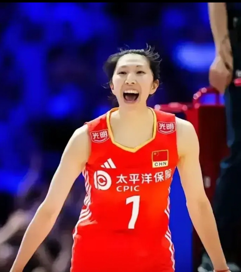 世联赛上中国女排小将们表现点评1，通过世联赛，赵勇的中国女排算是经历了一次大考