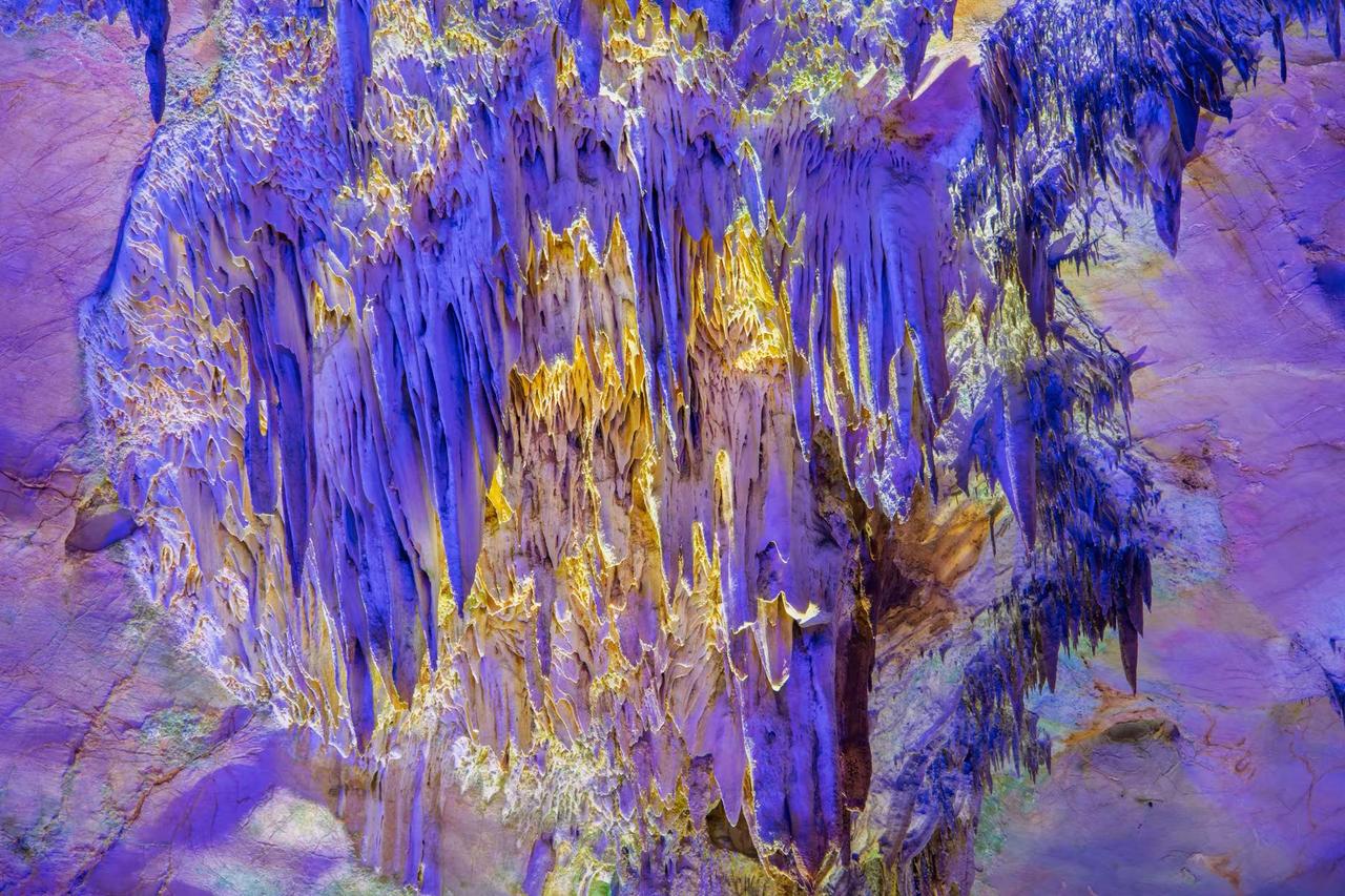 贵州织金洞。贵州织金洞旅行摄影的诗意瞬间