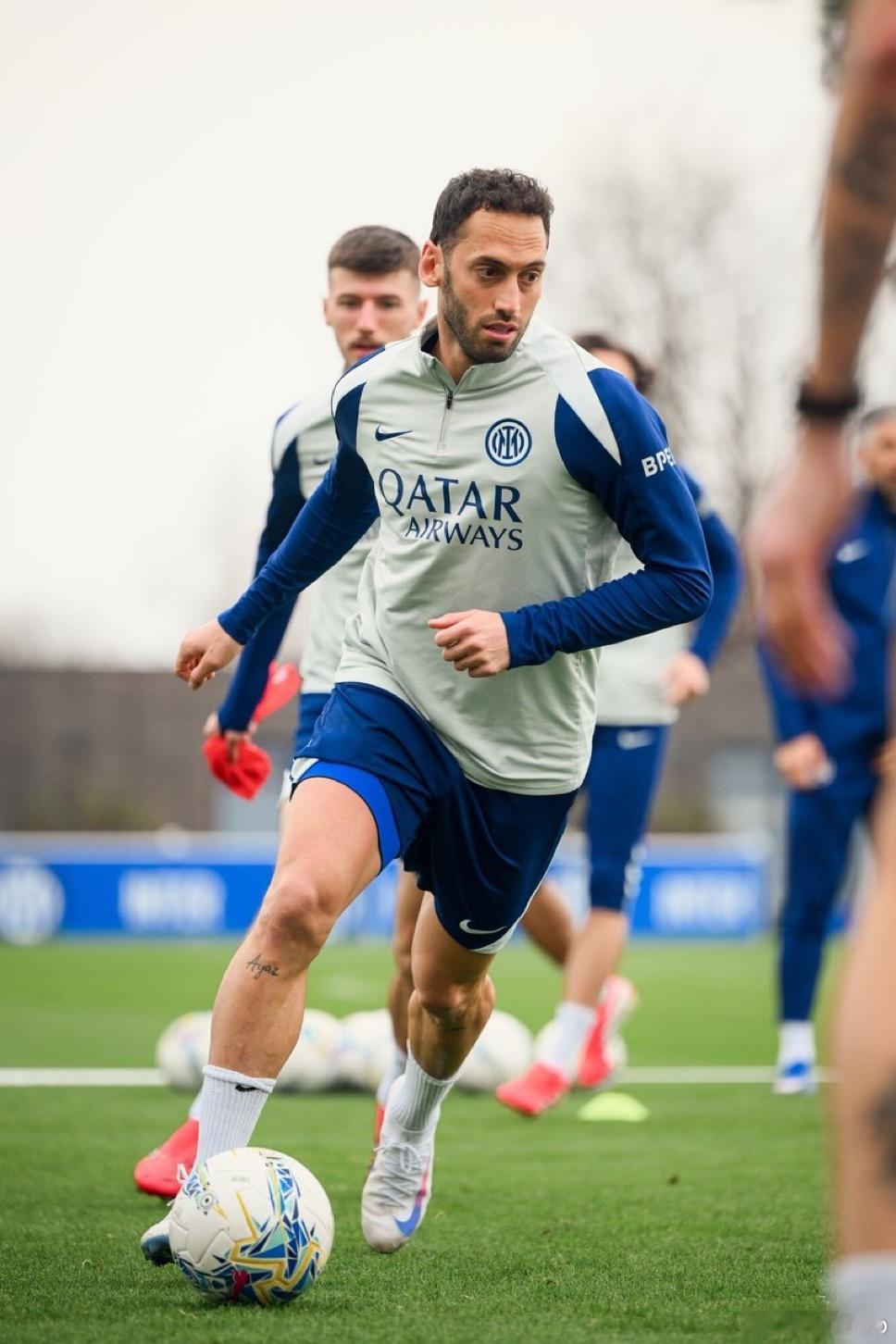 米兰体育报：国际米兰正在评估球队的未来图拉姆目前在球队的位置并不稳定而恰球王