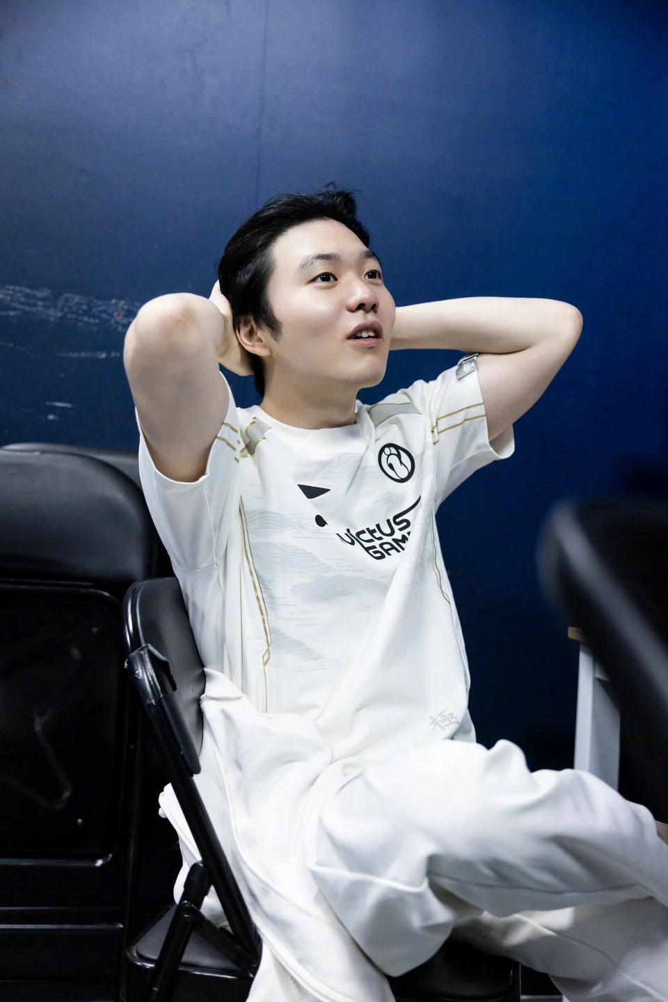 你们真不知道rookie这些年赚了多少钱？最赚钱赛区赶上工资最膨胀时代中单