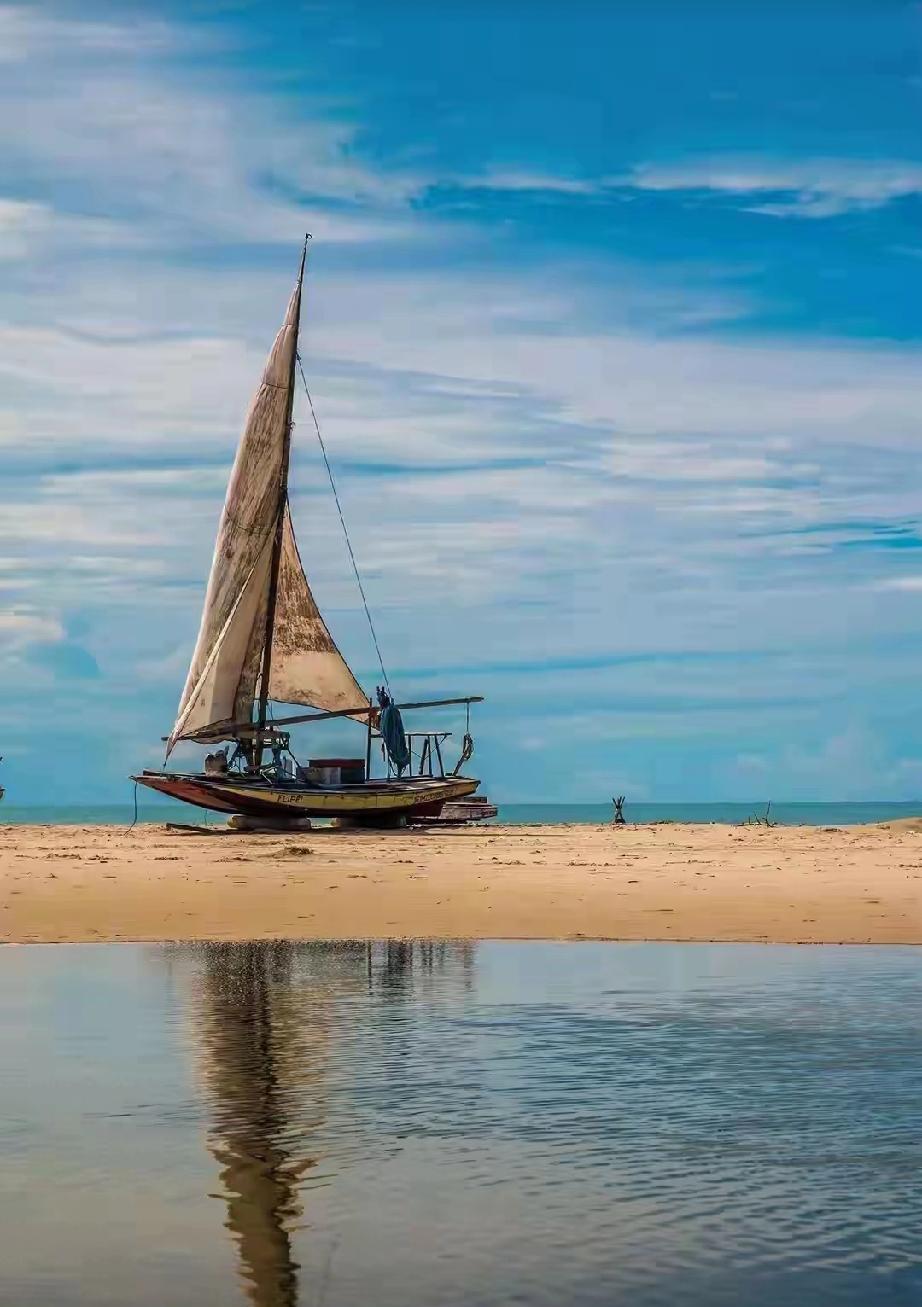 一位老干部说:“现在没人把单位领导当一回事了，核心就两个字，不值。有江湖义气的