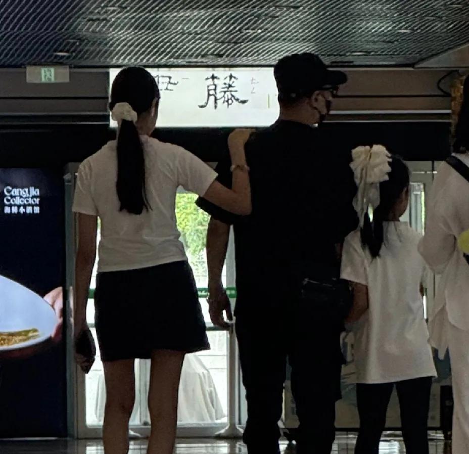 汪峰女儿，让人刮目相看啊！今晚，汪峰突然冲上热搜，但万万没想到的是，这次的主角