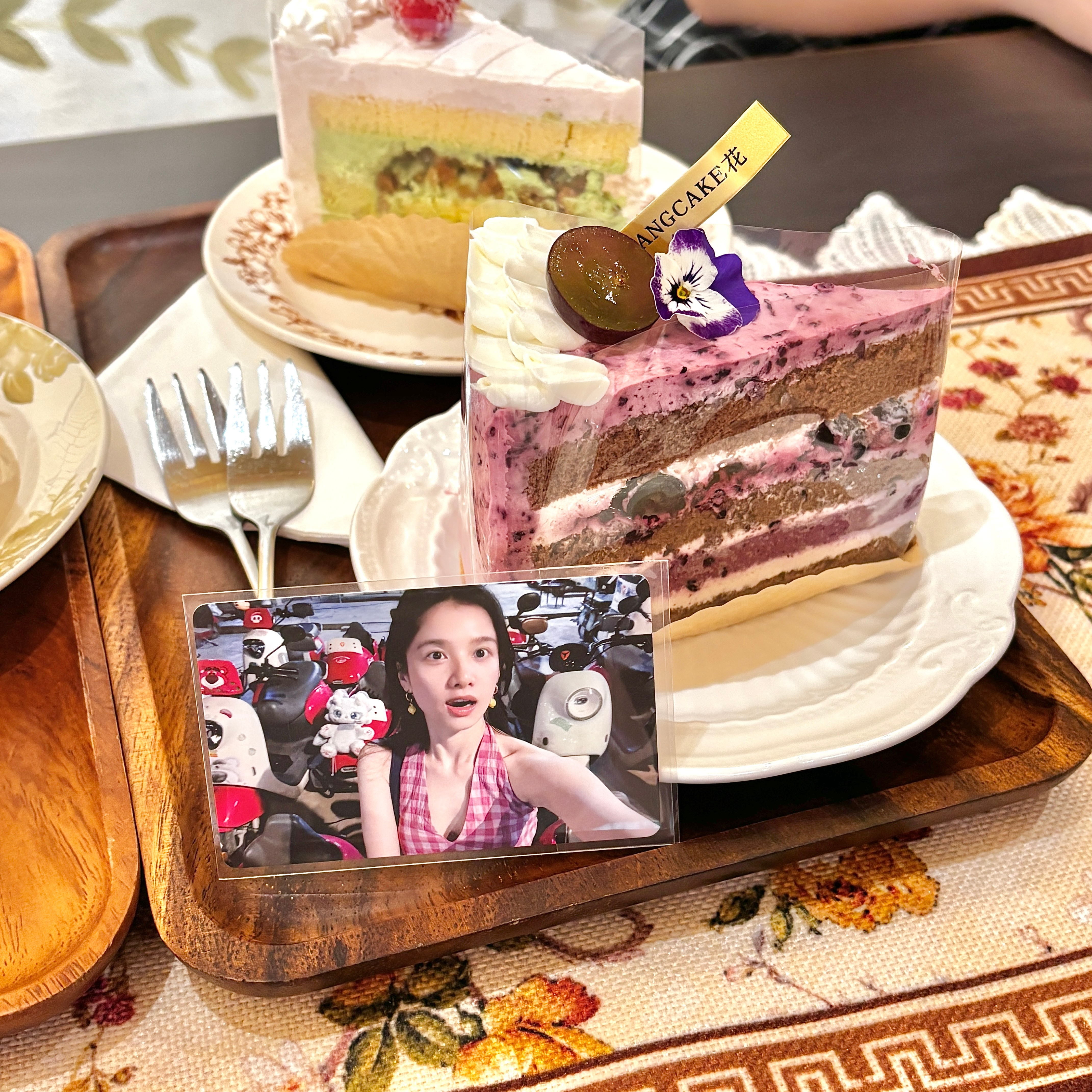 张婧仪🍰​​​