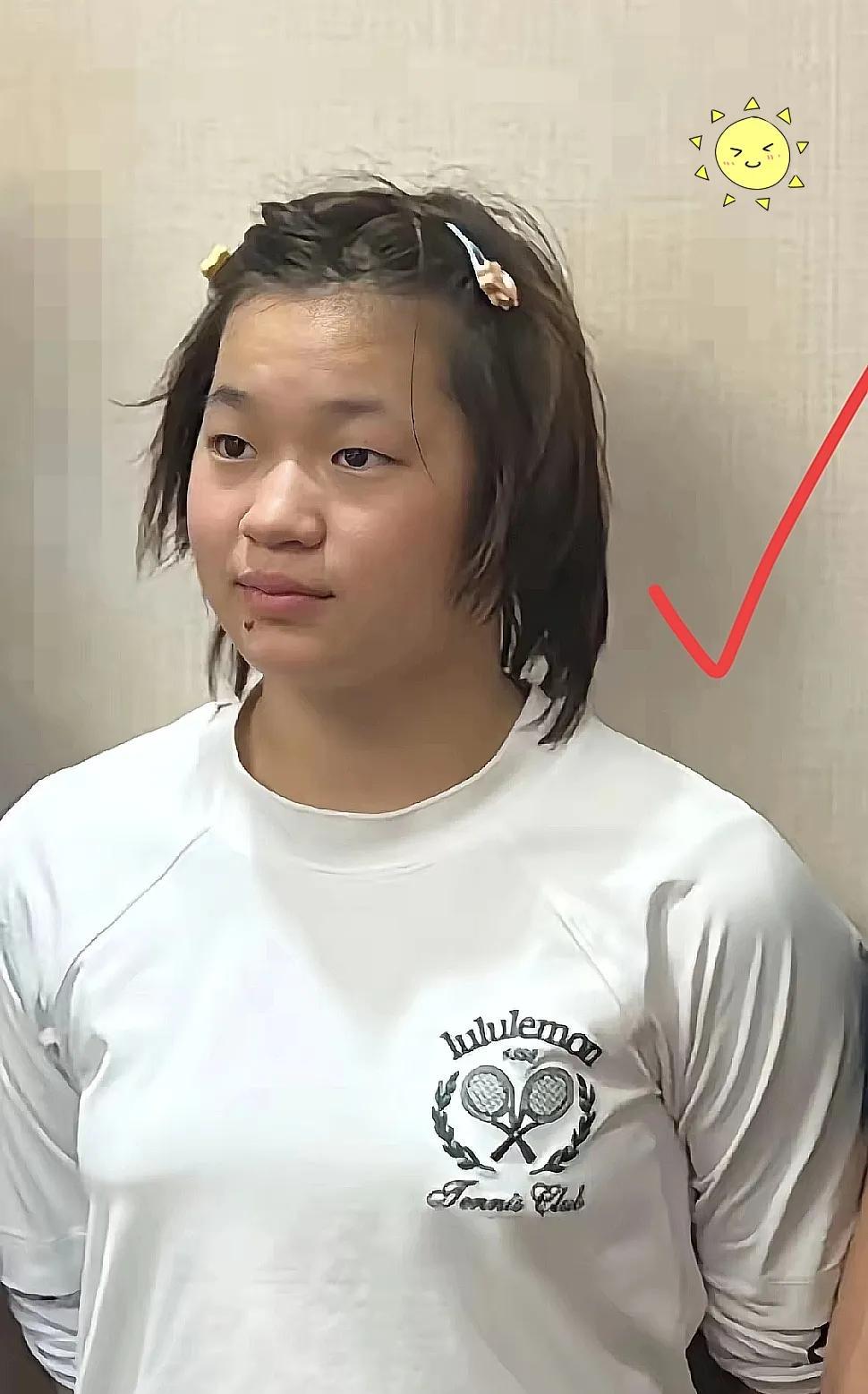 153cm却挨骂胖成球？网友嫌她丑，数据却把人打哭：三斤二两全是肌肉！全红婵