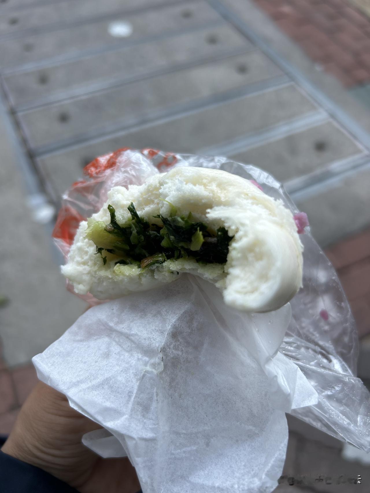 可能没有人意识到一个问题，就是上班族每天匆匆忙忙去买早餐，急匆匆赶去上班