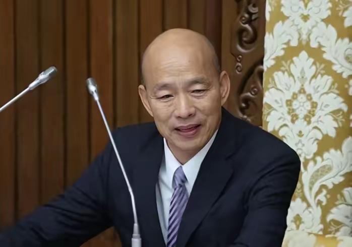 郑丽文当选韩国瑜没出来祝贺,一定是代表一定是势力,韩国瑜是亲日的,这是毋庸置疑的