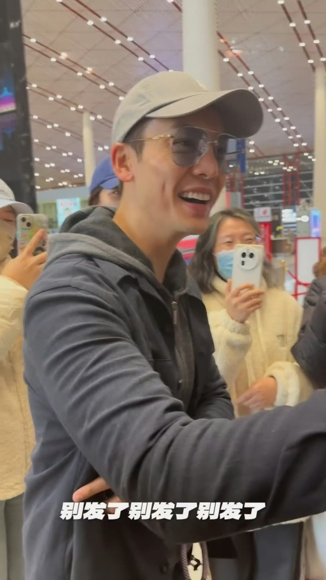 陈伟霆老钱风的代表哈哈哈哈陈伟霆说《现在就出发》请自己去意大利的原因是“老钱风