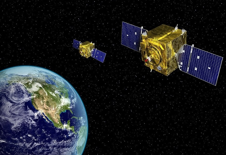 中国卫星将给伙伴“太空加油”，美军两颗卫星突然异动，想近距离观察6月13日，